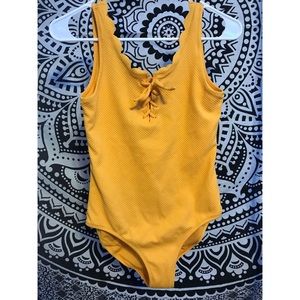 ❗️SOLD❗️Yellow Bodysuit